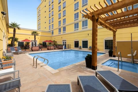 La Quinta Inn & Suites by Wyndham San Antonio Medical Ctr NW, Pool