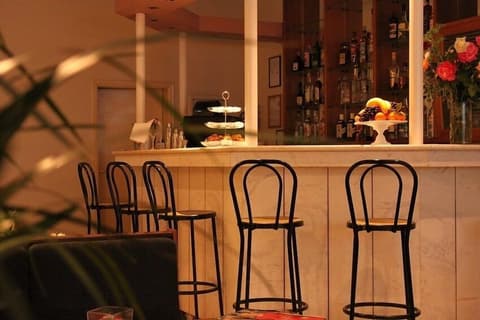 Achillion Hotel, Bar (on property)