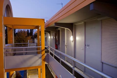 Première Classe Versailles - St Cyr l'Ecole, Exterior