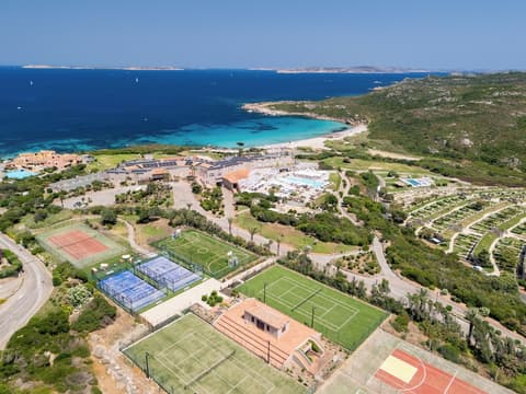 Mangia's Sardinia Resort, Sports facility
