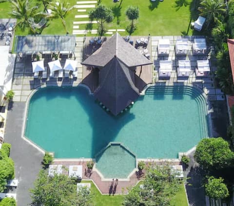 Sadara Resort, Pool