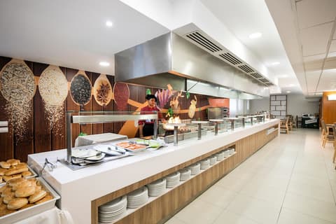 Hotel Best Oasis Park, Dining