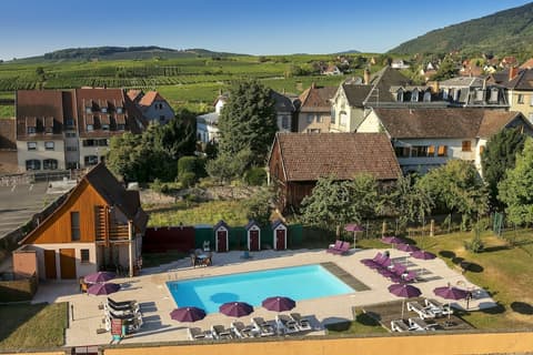 Best Western Plus Hotel & SPA Le Schoenenbourg, Outdoor pool