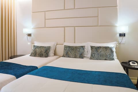 Josefa D'Óbidos, Room