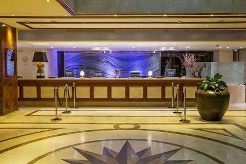 President Hotel Athens, Lobby