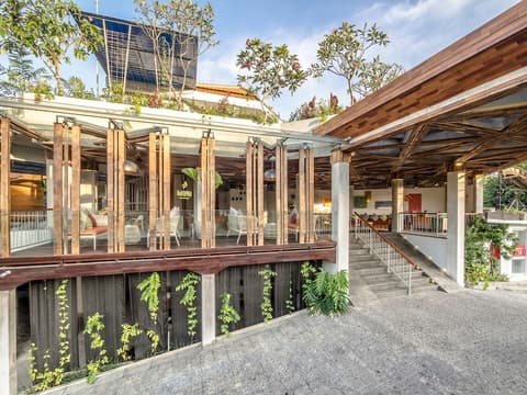 Baleka Resort Hotel & Spa, Lobby sitting area