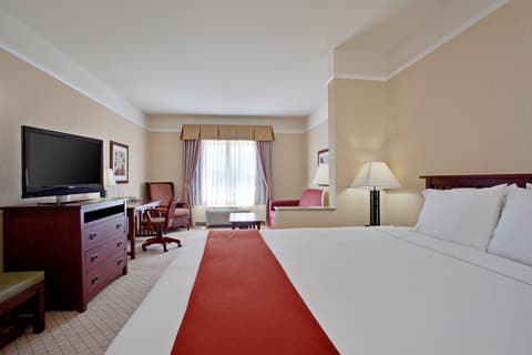 Holiday Inn Express Hotel & Suites San Dimas by IHG, Room