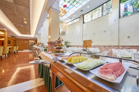 Hotel Bordoy Continental Palma, Breakfast buffet