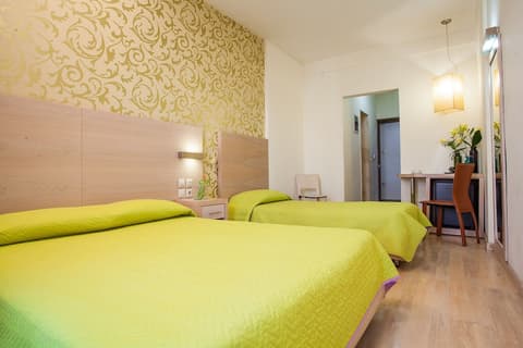 Hotel Rotonda, Room