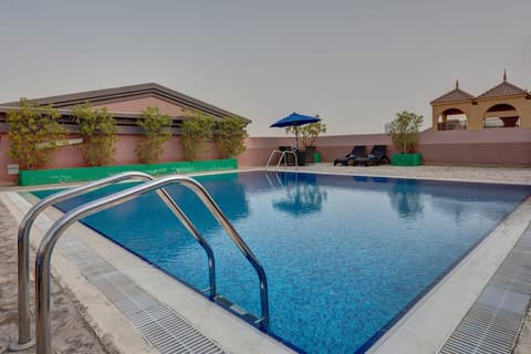 Orchid Hotel Al Barsha, Outdoor pool