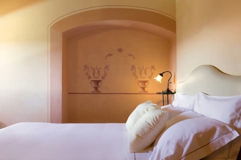 Palagina la Dimora, Room