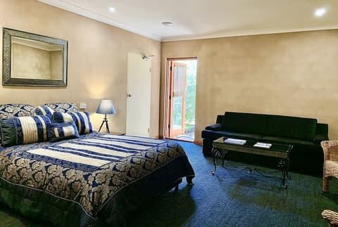 Estate Tuscany, Room