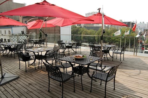 Grand Noble Hotel Xi'an, Terrace/patio