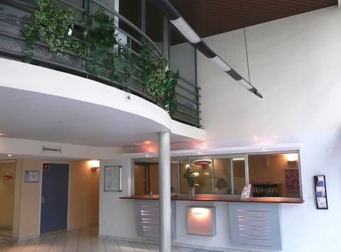 Séjours & Affaires Bordeaux de L'Yser, Lobby