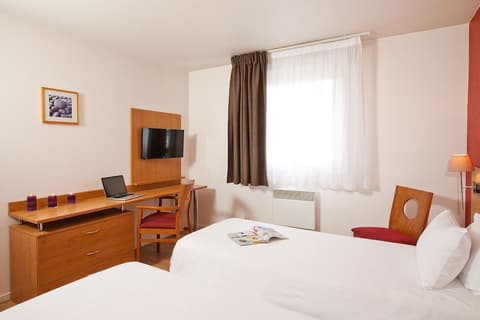 Séjours & Affaires Bordeaux de L'Yser, Room