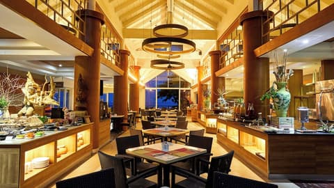 Beyond Karon, Breakfast area