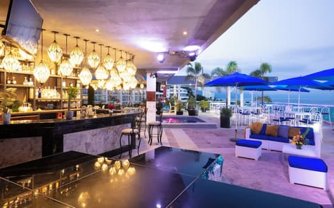 Blue Chairs Beachfront Resort Puerto Vallarta Mexico - Adults Only, Terrace/patio
