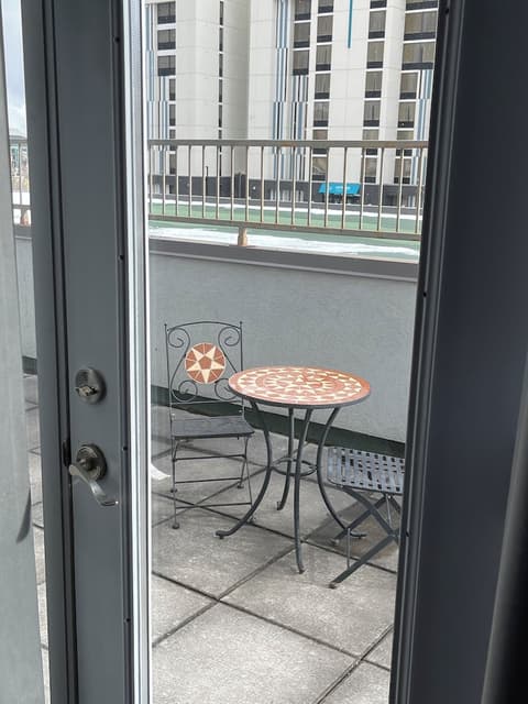 Sterling Inn & Spa - an Ontario's Finest Inn, Terrace/patio