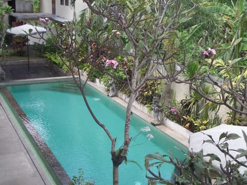 Aniniraka Resort & Spa, Outdoor pool