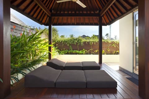 Sun Island Boutique Villas & Spa Seminyak, Terrace/patio