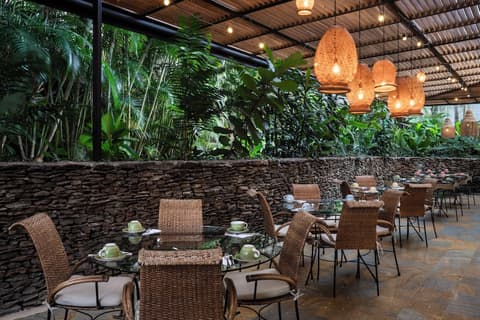 Hotel Poblado Alejandria, Restaurant