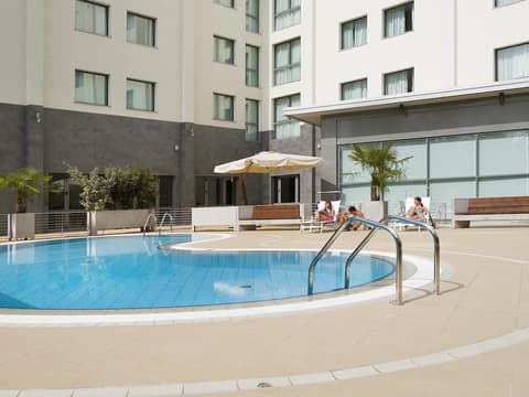 Novotel Milan Malpensa Airport, Pool