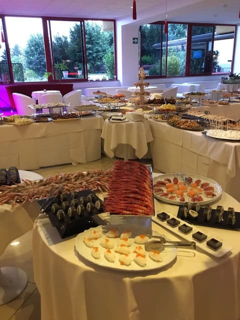 Grand Hotel Admiral Palace, Buffet