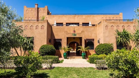 L'Oliveraie de l'atlas, Property grounds