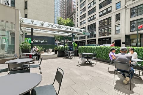 Holiday Inn Manhattan 6th Ave - Chelsea by IHG, Exterior