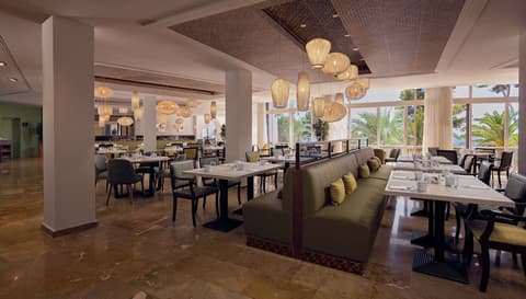 Hilton Mallorca Galatzo, Breakfast area