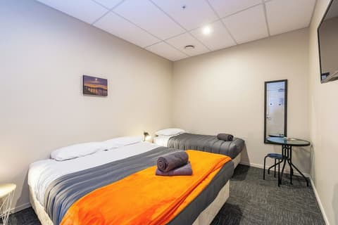 Rock Solid Backpackers Rotorua, Room