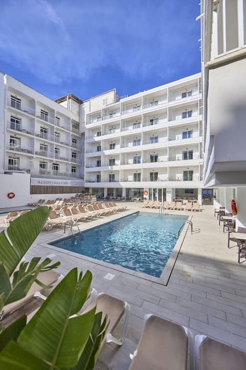 Hotel Ilusion Calma & Spa, Pool