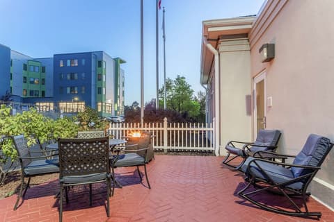 Hilton Garden Inn Albany/SUNY Area, Terrace/patio