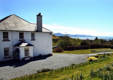 Toravaig House Hotel, Front of property