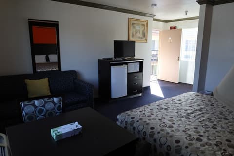 Lambert Inn, Room
