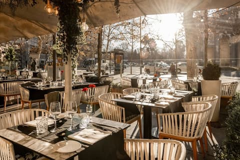 Hospes Puerta de Alcalá, a Member of Design Hotels, Restaurant