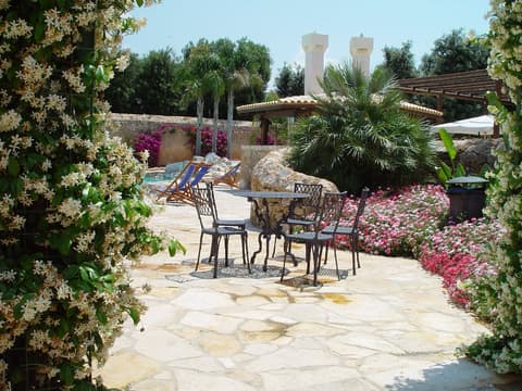 Tenuta Moreno, Rooftop pool