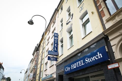 City Hotel Storch, Front of property