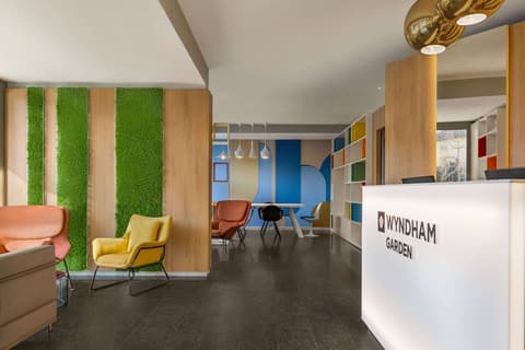 Wyndham Garden Florence, Lobby