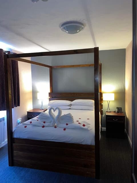 Springfield Hotel and Restaurant, Room