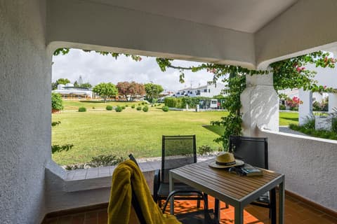 Pedras da Rainha, Balcony