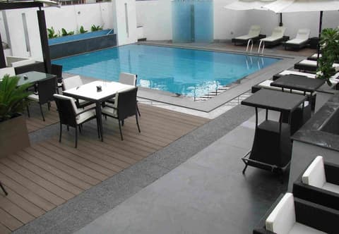 The Golkonda Hyderabad, Outdoor pool