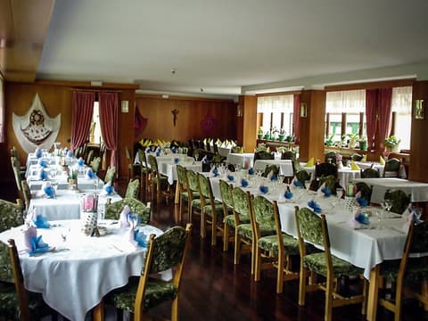 Hotel Ustaria Posta, Dining