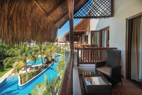 Valentin Imperial Rivera Maya All Inclusive - Adult Only, Terrace/patio