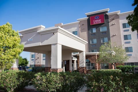Comfort Suites El Paso Airport, Front of property