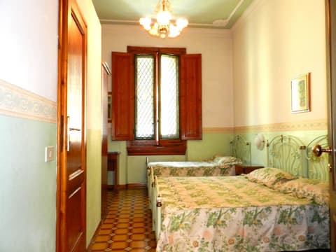 Hotel Desirée, Room