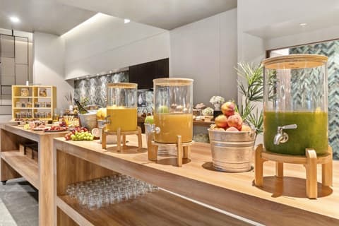 NH Collection Monterrey San Pedro, Breakfast area