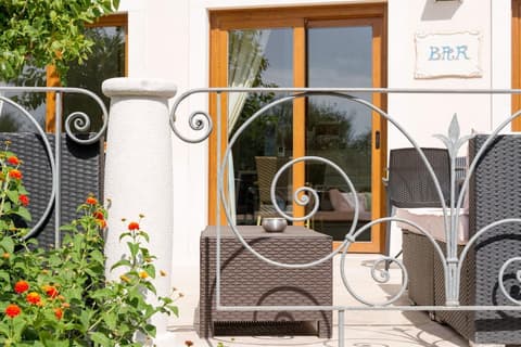 Hotel Brancamaria, Balcony