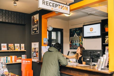 St Christopher's Berlin Alexanderplatz - Hostel, Reception