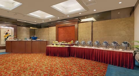 Hotel Kohinoor Continental, Airport - Newly Renovated, Property amenity